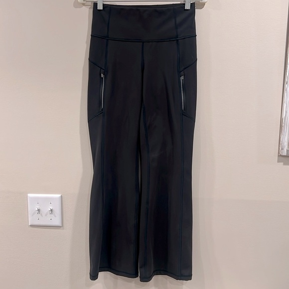 🔥Athleta Black Fleece Pants🔥 - Picture 1 of 10